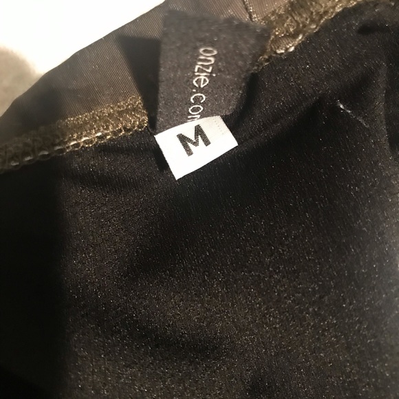 Onzie Yoga Chic Sports Bra Moss Camo Green Sz M - Picture 4 of 5